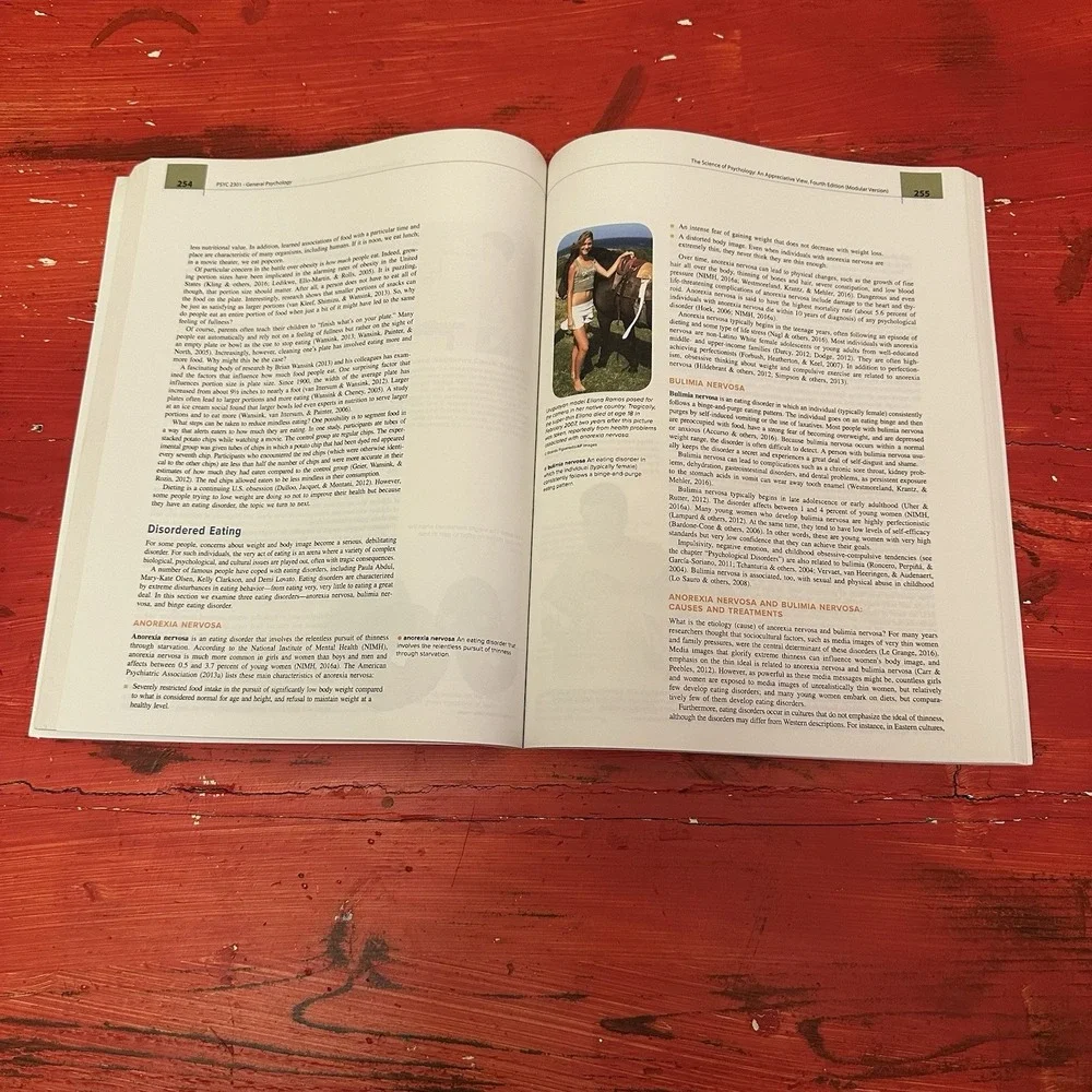The Science Of‎ Psychology - Paperback By Laura A. King PSYC 2301 General Collin